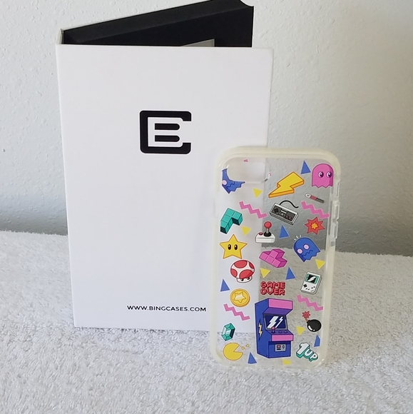 BingCases Retro Arcade Games iPhone 7/8 Case - Picture 1 of 6